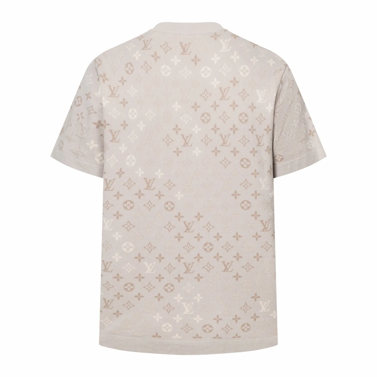 🅿️400 1v 26SS all-over letter gradient jacquard woolen short-sleeve. The original version was purchased for 9,545 and developed. The fabric is made of high-count cotton blended knitted fabric. The body uses intarsia jacquard technology to fully present the brand's iconic logo. Through the texture of apricot, light rice, and light brown yarns, the three-dimensional layering and soft gradient texture of the pattern are achieved. The neckline is trimmed with ribbing of the same color, taking into account elasticity and shaping effects; the short-sleeved sleeves are seamlessly knitted in one piece to reduce seam friction. The fabric is pre-shrunk to ensure it is not easily deformed after wearing, while retaining the breathability and drape of knitted materials. The overall process combines the brand's classic logo with comfortable knitting, and the stitch pitch error of each jacquard texture is controlled within 0.1mm, which not only highlights the exquisite details, but also adapts to the relaxed needs of daily wear. The overall wiring is straight and delicate, the fabric is comfortable and soft, and the color is consistent without color difference. It can be matched with the same style to create a fashionable look and control various occasions. Customized accessories, complete with three standards, the same style for men and women. Size:S-M-L-XL